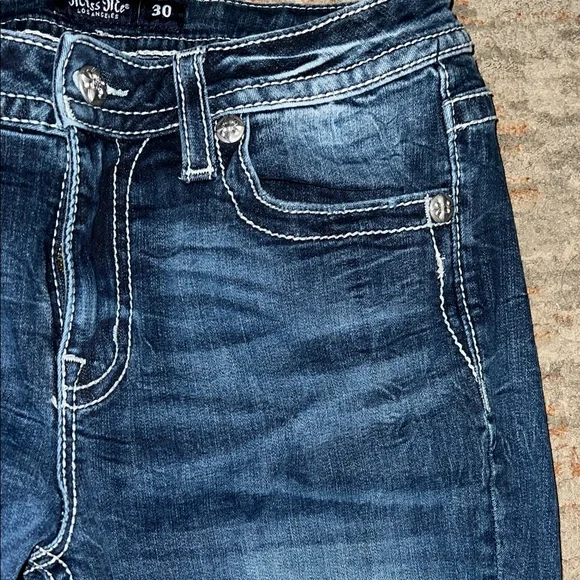 Miss Me Dream Catcher Skinny Jeans with Embellished Pockets Size 30 - Picture 6 of 11